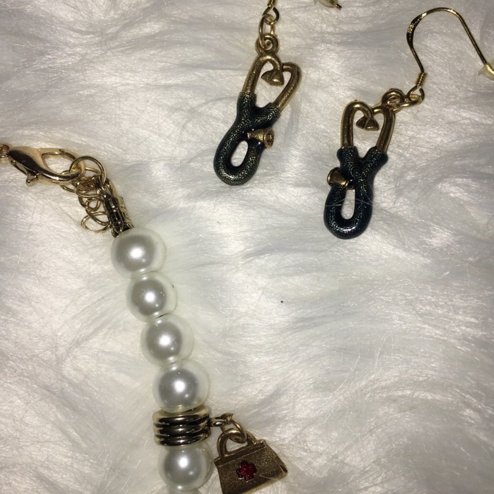 Whimsical watches nurse 3 piece watch set - Picture 7 of 8